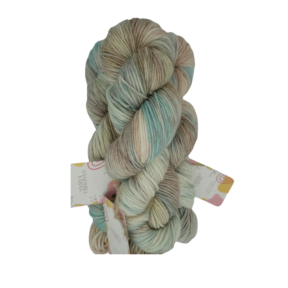 Seafoam and Shells image 2