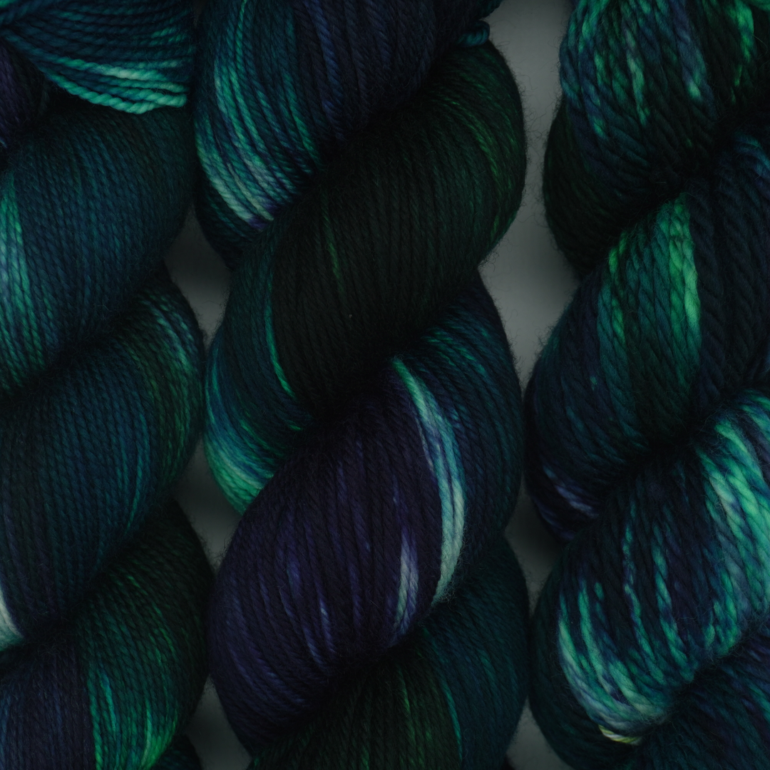 Annabel Lee: Close-up, middle