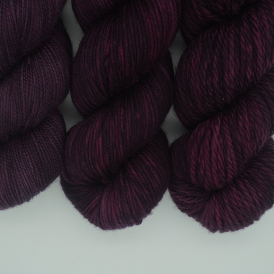 Lenore: Close-up, bottom